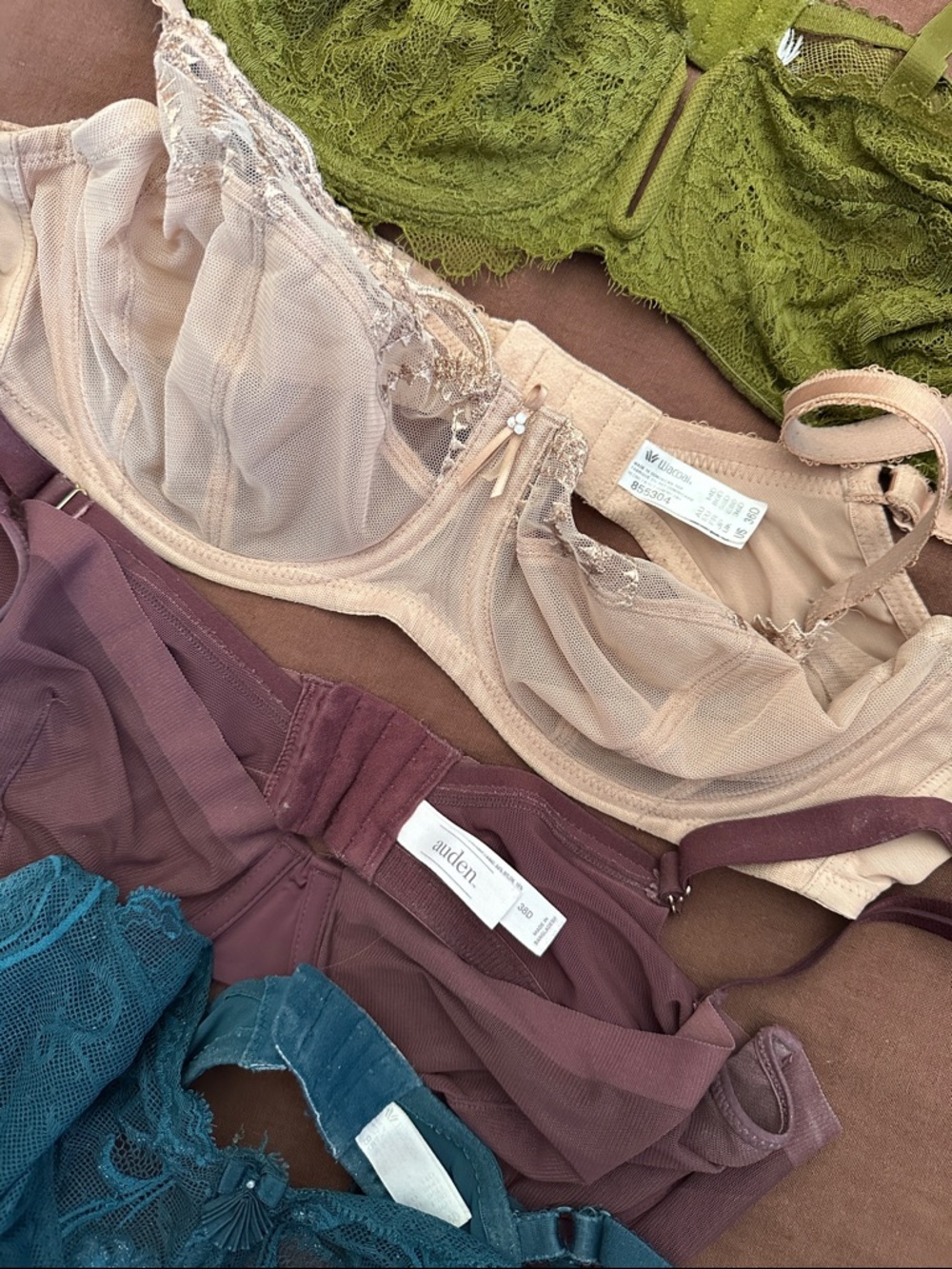 10 BRA Bundle Sizes 34DDD (2), 36D (4), 38D (4). Natori, Wacoal. Sexy Demi bras - Picture 3 of 9